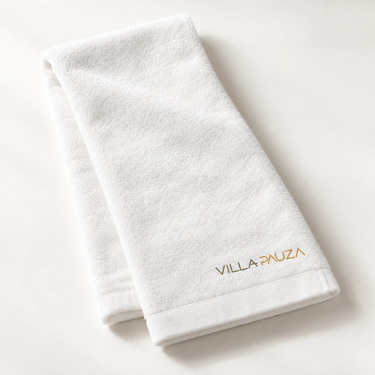 Villa Pauza white sports towel
