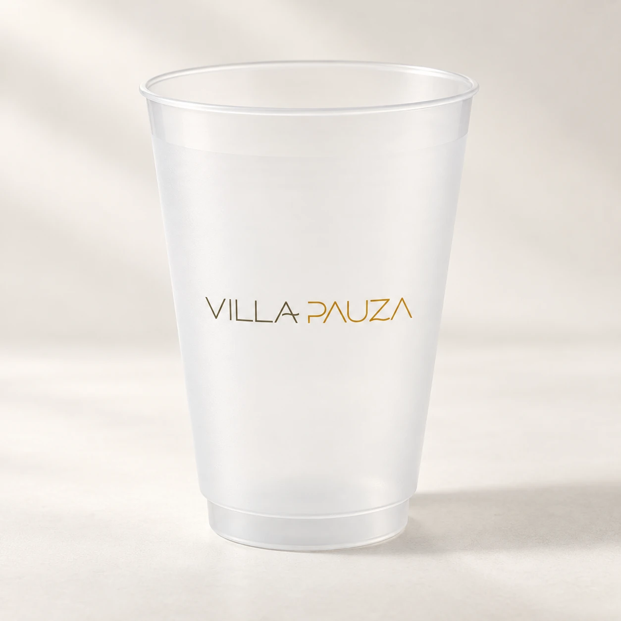 Villa Pauza frosted cup