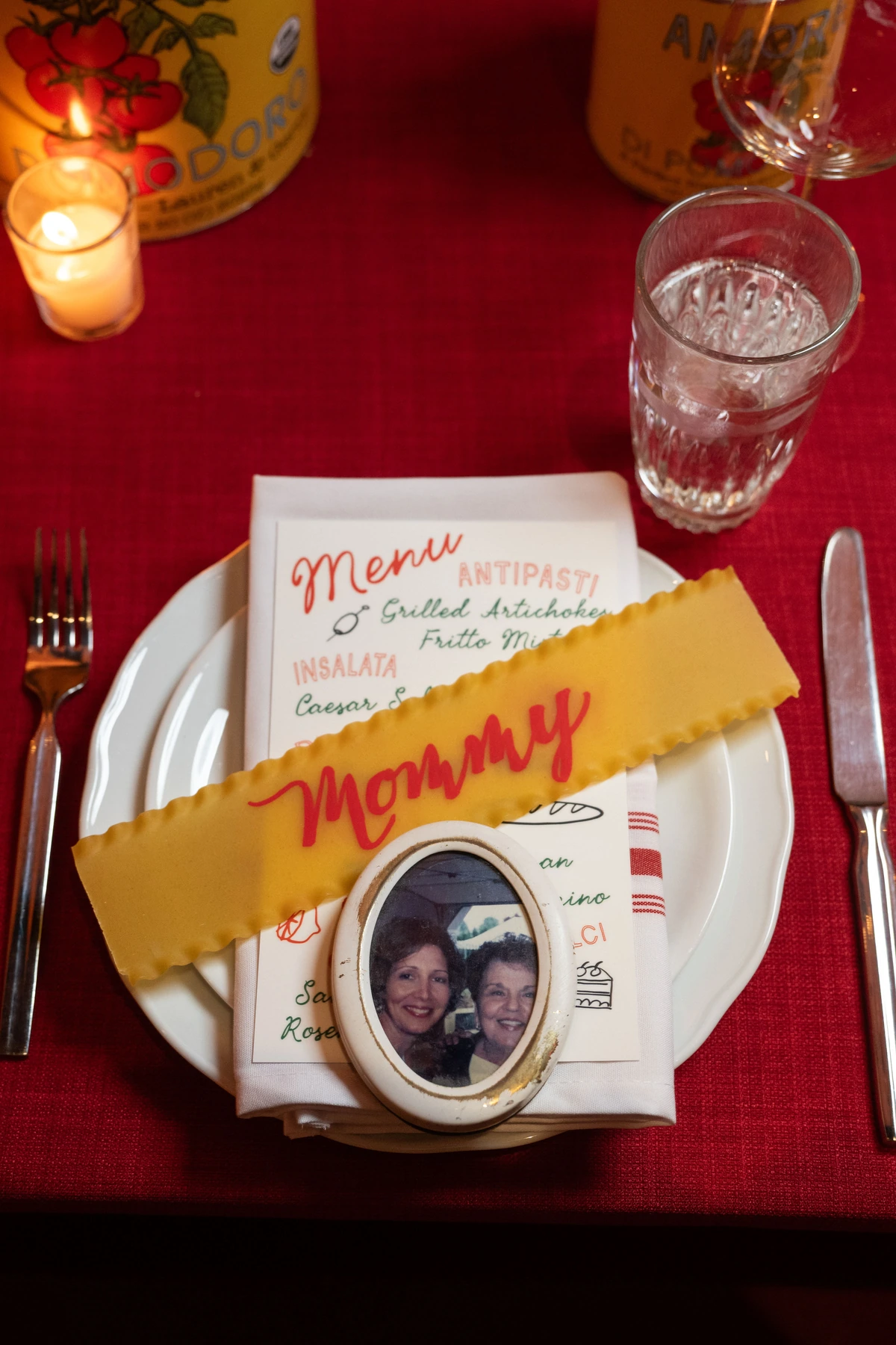 Lauren & Gerry place setting with menu and yellow ribbon